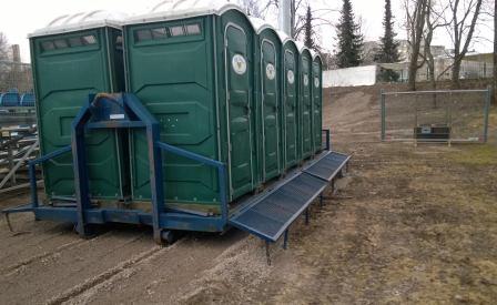 Kisapuisto Lahti - MIFK 23.04.2015 vessa